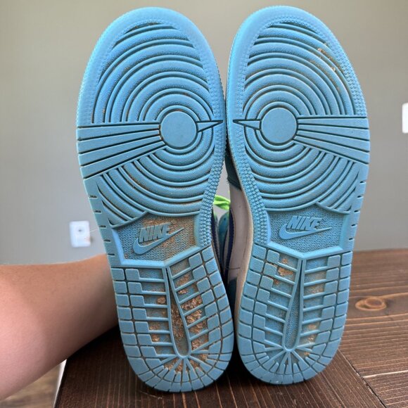 Nike Air Jordan 1 Mid SE Sprite Blue GS DA8010-400 Size 6.5Y - Picture 9 of 13